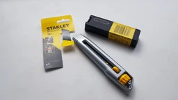 Лезвия Stanley сегментированные 18 мм 50 шт (3-11-301)