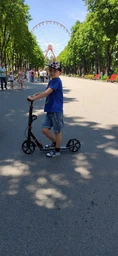 Дитячий самокат Scale Sports (ss-08) + LED-ліхтарик Чорний фото від покупців 16