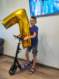 Дитячий самокат Scale Sports (ss-08) + LED-ліхтарик Чорний фото від покупців 15
