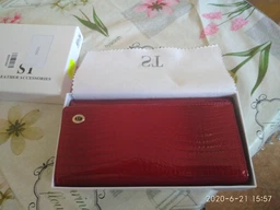 Гаманець жіночий стильний для купюр і карток ST Leather 18423 (S6001A) дуже красивий Червоний фото від покупців 4