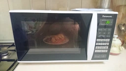 Мікрохвильова піч Panasonic NN-GT352WZPE фото від покупців 8