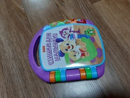 Игрушка Fisher-Price Музыкальная книжка со стихами на русском языке (CJW28) фото от покупателей 3