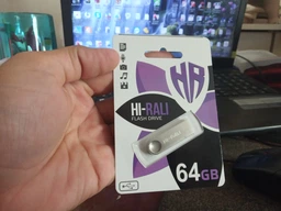 Флеш-накопичувач USB 32GB Hi-Rali Shuttle Series Gold (HI-32GBSHGD) фото від покупців 2