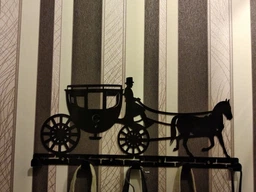 Вешалка Настенная 52см х 22см Glozis Carriage H-055