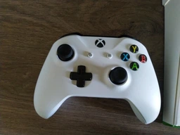 Microsoft Xbox One S White Wireless Controller фото від покупців 8