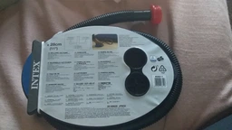 Ножной насос Intex 69611 Foot Pump 28 см 3 литра фото от покупателей 11