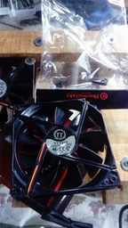 Вентилятор Thermaltake Pure S 12 (CL-F005-PL12BL-A) фото от покупателей 1