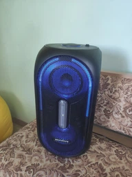 Портативна акустика Anker SoundСore Rave (A3391G11) фото від покупців 1