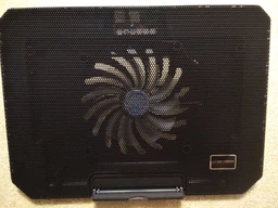 Подставка для ноутбука Esperanza Samum Notebook Cooling Pad all types (m419774) фото от покупателей 7