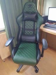 Крісло Cougar Armor One