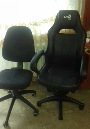 Крісло для геймерів AeroCool AC40C Air Black/Red