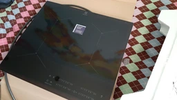Варочная поверхность индукционная ELECTROLUX IPES6452KF Hob2hood фото от покупателей 14