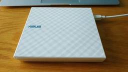 Asus DVD±R/RW USB 2.0 SDRW-08D2S-U LITE White External фото от покупателей 8