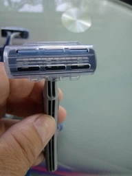 Набор бритв без сменных катриджей BIC Flex 3 Classic 3 шт (3086123242517) фото от покупателей 15