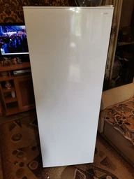 Морозильна камера SHARP SJ-S1182E2W-UA фото від покупців 1