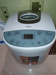 Хлібопічка Mystery MBM-1207