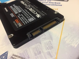 SSD диск Samsung 860 Evo-Series 250GB 2.5" SATA III V-NAND (MLC) (MZ-76E250BW) фото от покупателей 2