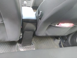 Підлокітник Armrest на Dacia Logan чорний фото від покупців 3