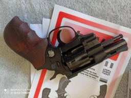Револьвер Флобера Weihrauch HW4 2.5" (рукоять дерево) фото від покупців 2