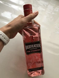 Дистильований джин Beefeater Pink Strawberry 0.7 л 37.5% (5000299605950N)