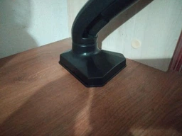 Настольное крепление для монитора UFT MM1 Mount Black фото от покупателей 16