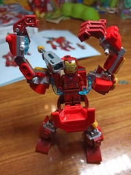 Конструктор LEGO Super Heroes Marvel Робокостюм Залізної Людини 148 деталей (76140) фото від покупців 10