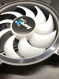 Вентилятор Aerocool Saturn 12F ARGB