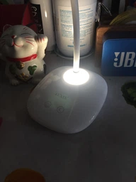Світильник світлодіодний настільний акумуляторний Luxel 6w (білий) +usb, нічник (TL-04W) фото від покупців 3