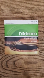 Струны для акустических гитар D'Addario EZ890 85/15 Bronze Super Light (9-45) фото от покупателей 2