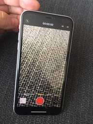 Мобильный телефон Apple iPhone Xr 128GB Red (MRYE2) Официальная гарантия фото от покупателей 1