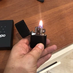 Запальничка Zippo Black Matte (218) фото від покупців 4
