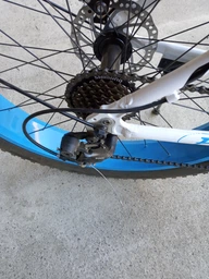 Велосипед E-motion Fatbike 26"х4.0 бело-синий (F-WHITE-BLUE) фото от покупателей 3