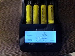 Акумулятор Esperanza AA 2000mAh Ni-MH * 4 yellow (EZA104Y) фото від покупців 2