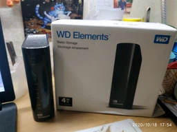 Жесткий диск Western Digital Elements Desktop 8TB WDBWLG0080HBK-EESN 3.5" USB 3.0 External Black фото от покупателей 6