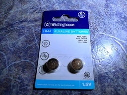 Щелочная батарейка Westinghouse Alkaline LR44 2 шт (889554001943) фото от покупателей 6