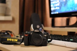 Объектив Nikon Nikkor AF-S 35mm f/1.8G DX (JAA132DA) фото от покупателей 3