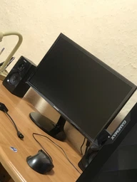 Монитор 21.5" Samsung S22F350F (LS22F350FHIXCI) фото от покупателей 9