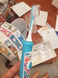 Електрична зубна щітка PHILIPS Sonicare For Kids HX6311/07 фото від покупців 4