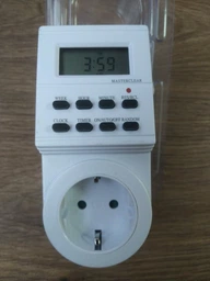 Таймер електронний розетковий E.NEXT e.control.t14 (4823053032614) фото від покупців 4