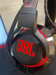 Комп'ютерна гарнітура JBL Quantum 800 Black (JBLQUANTUM800BLK) фото від покупців 4