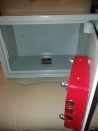 Сейф Ferocon 31х20х20 см БС-20КД7035 фото от покупателей 2