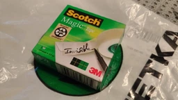 Клейкая лента Scotch Magic 19 мм х 33 м Невидимая 1 шт (810-1933) фото от покупателей 4