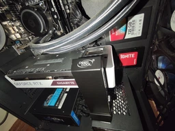Подставка для видеокарты DeepCool GH-01 (DP-GCH2-GH01) фото от покупателей 13