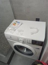 Пральна машина Electrolux EW6S406WU