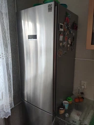 Двухкамерный холодильник Bosch KGN39XI326