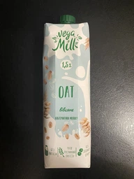 Напиток растительный Vega Milk овсяный ультрапастеризованный 950 мл (4820192262040) фото от покупателей 13