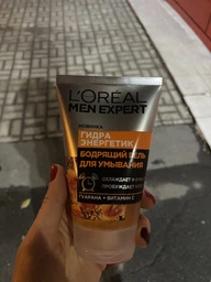 Гель для умывания L'Oreal Paris Men Expert Hydra Energetic Очищающий с пробуждающим эффектом для мужчин 100 мл (3600523718269) фото от покупателей 1