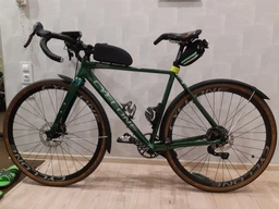 Крила Simpla Ubiquit Urban SDS 28"/ 46мм чорний (BLK045) фото від покупців 1