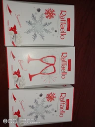 Конфеты Raffaello 80 г (8000500311585) фото от покупателей 1