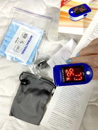 Пульсоксиметр Jziki Blue електронный на палец пульсометр и оксиметр для измерения кислорода в крови и пульса фото от покупателей 1